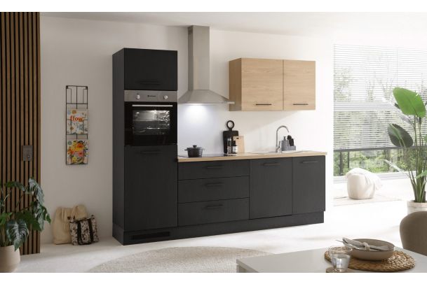 Kitchen with electrical appliances - Malfi