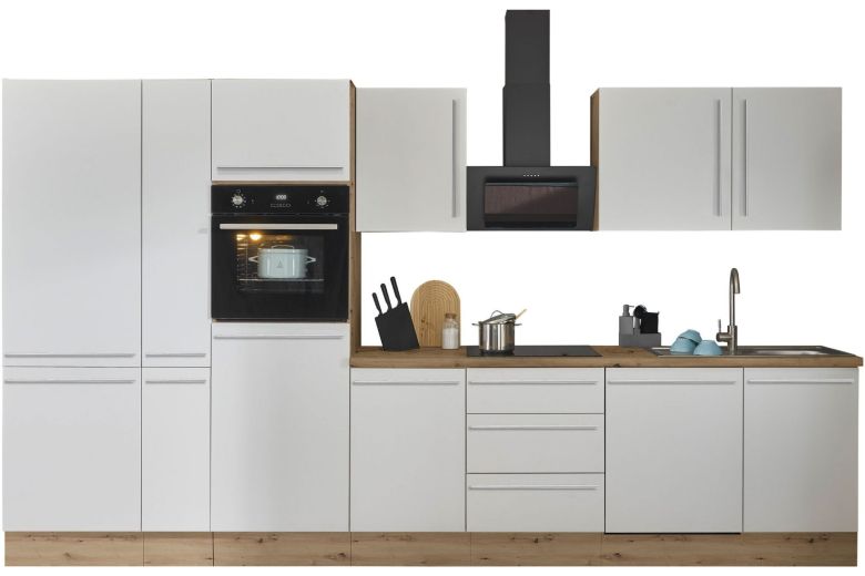 Kitchen with electrical appliances - Florida