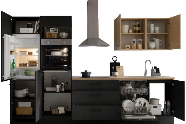 Kitchen with electrical appliances - Malfi